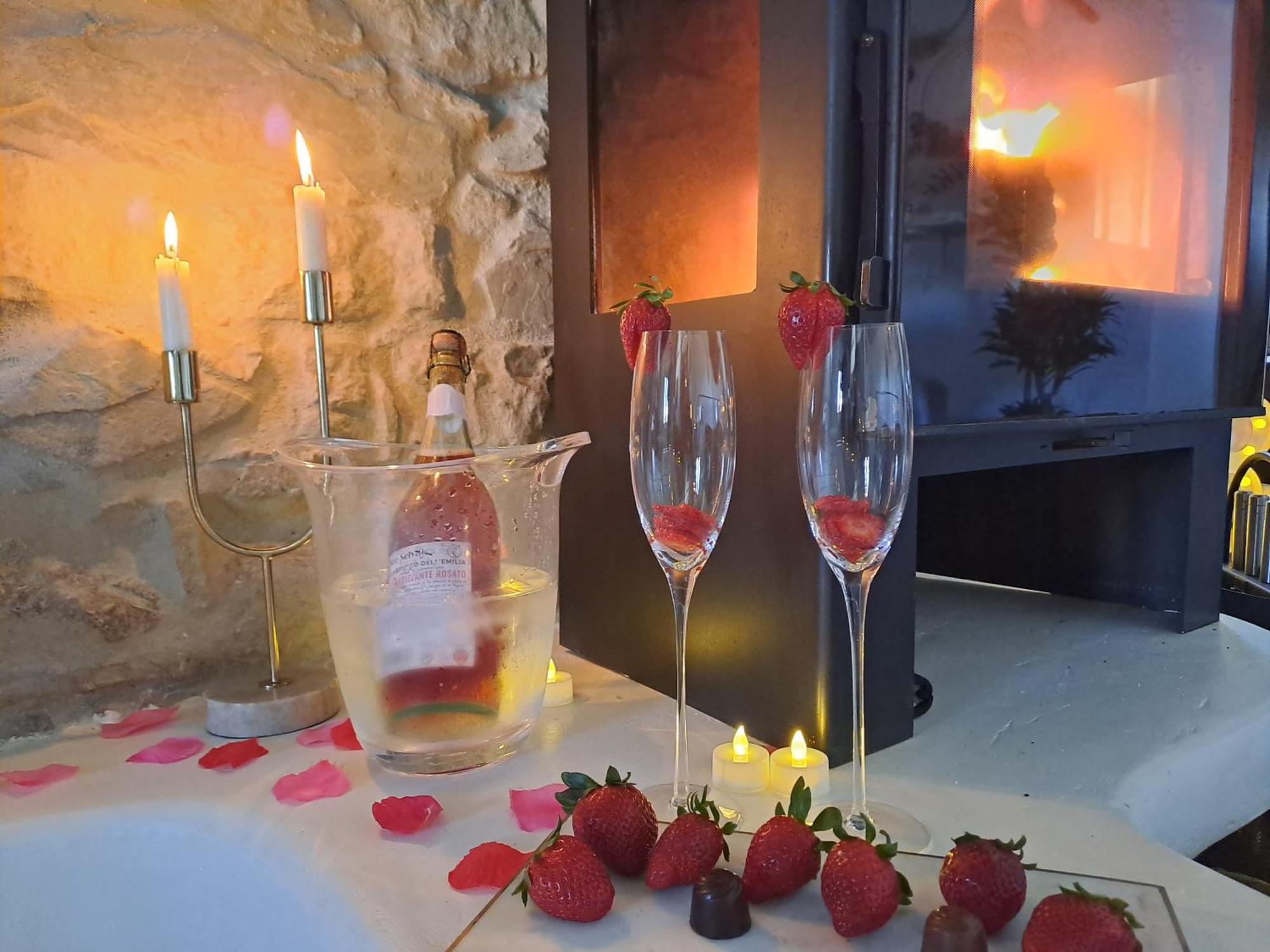 Casa Romantica Con Sauna Privada Eternal Rural 히메나 델 라 프론테라 외부 사진